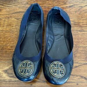 Navy Blue Tory Burch Flats size 9